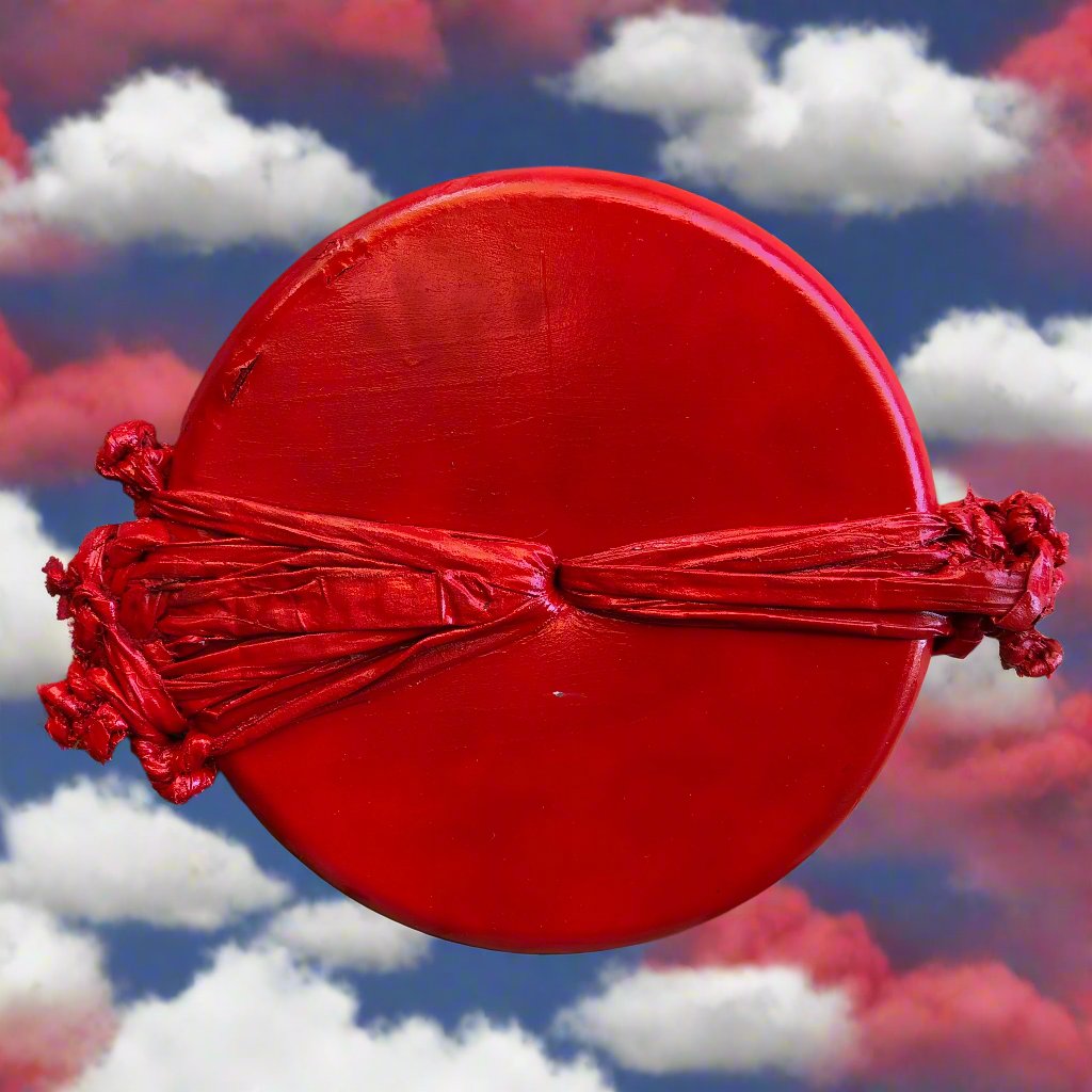 Escultura Astro rojo con nubes